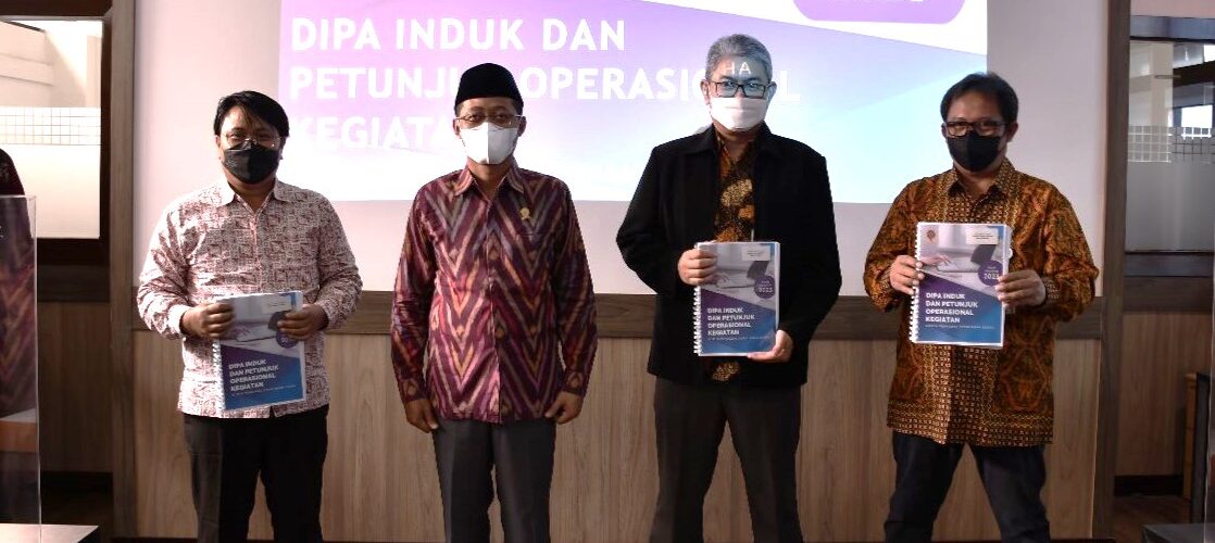 Ketua KPPU Serahkan DIPA TA 2023 pada Pejabat Eselon I dan II